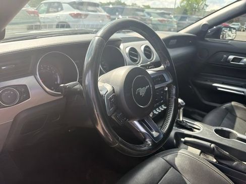 Used 2019 Ford Mustang Premium RWD image 11