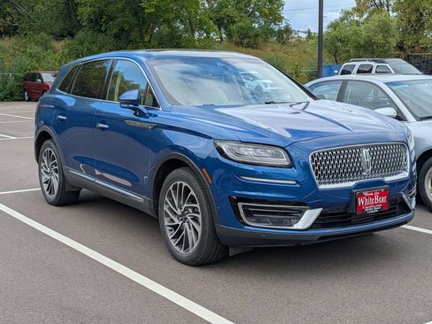 Used 2020 Lincoln Nautilus Reserve w/ Equipment Group 201A AWD/4WD image 3