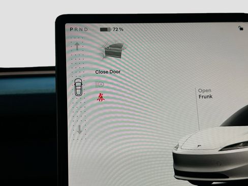 Used 2025 Tesla Model 3 Long Range image 16