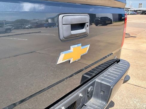 Used 2017 Chevrolet Silverado 1500 LT w/ All Star Edition image 29