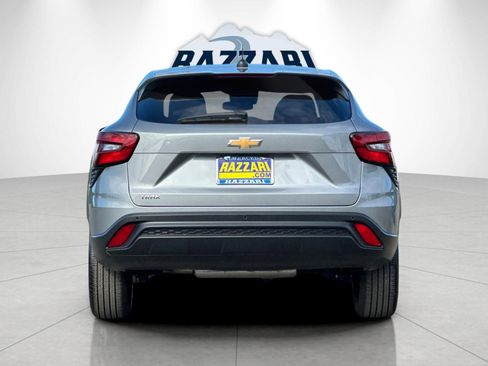 Used 2026 Chevrolet Trax LS w/ Driver Confidence Package FWD image 4