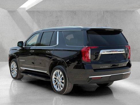 Used 2022 GMC Yukon SLT w/ SLT Premium Package AWD/4WD image 7