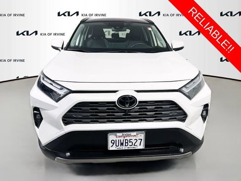 Used 2022 Toyota RAV4 Limited FWD image 2