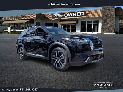 Used 2023 Nissan Pathfinder Platinum w/ Cargo Package