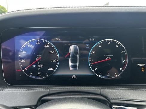 Used 2018 Mercedes-Benz S 560 4MATIC Sedan image 20