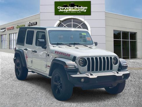 Used 2023 Jeep Wrangler Unlimited Sport AWD/4WD image 4