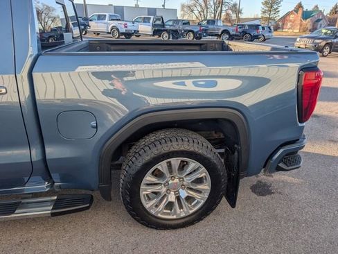 Used 2024 GMC Sierra 1500 Denali w/ Technology Package AWD/4WD image 5