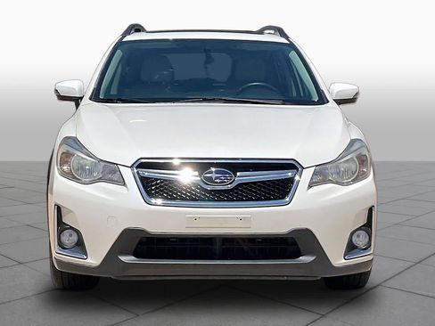 Used 2016 Subaru Crosstrek Touring AWD/4WD image 5