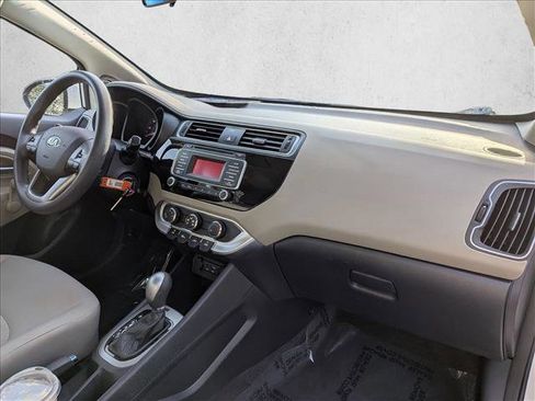 Used 2016 Kia Rio LX image 19