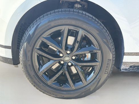 Used 2025 Land Rover Range Rover Velar Dynamic SE image 42