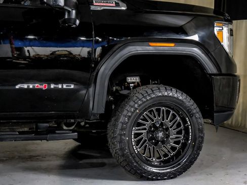 Used 2020 GMC Sierra 3500 AT4 w/ AT4 Premium Package image 8