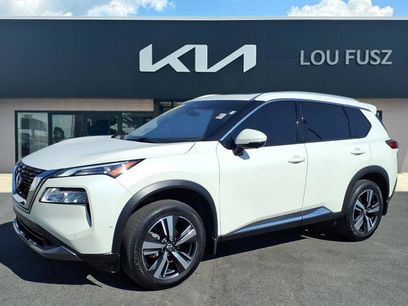 Used 2023 Nissan Rogue SL w/ SL Premium Package