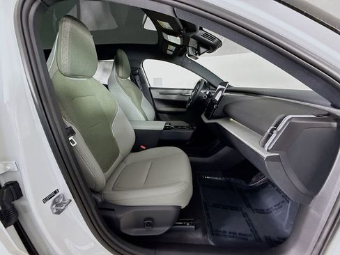 New 2026 Volvo EX30 Plus w/ Protection Package image 27