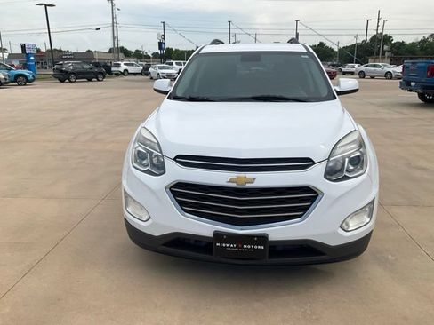 Used 2017 Chevrolet Equinox LT AWD/4WD image 39