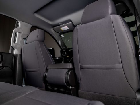 Used 2022 Chevrolet Silverado 3500 LT w/ Convenience Package image 19