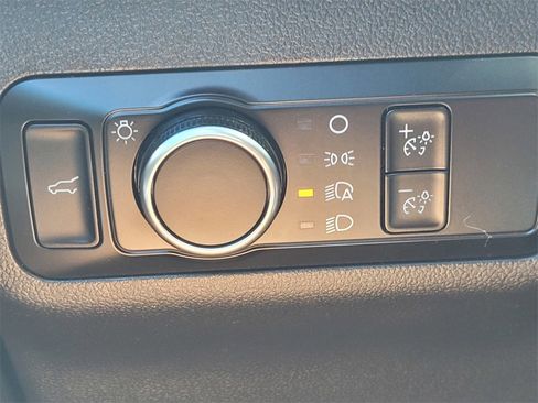 Used 2023 Ford Escape ST-Line image 27