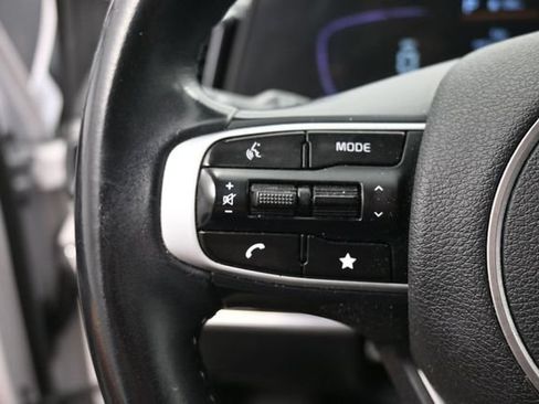 Used 2024 Kia Sportage EX FWD image 18