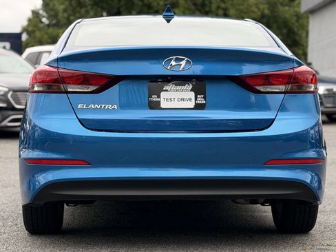 Used 2018 Hyundai Elantra SEL FWD image 4