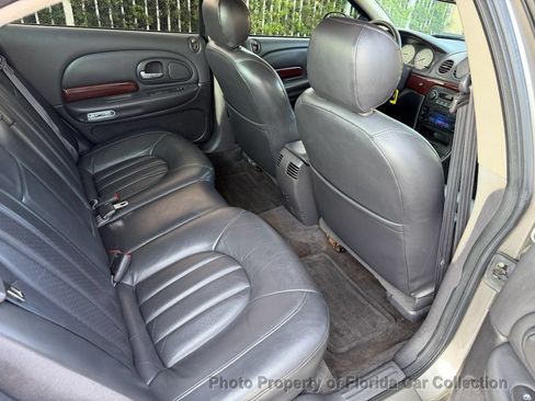 Used 1999 Chrysler 300M FWD image 33