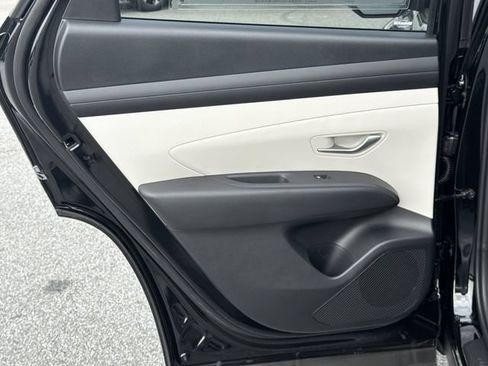 New 2026 Hyundai Tucson SEL FWD image 23
