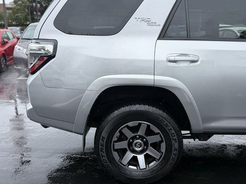 Certified 2021 Toyota 4Runner TRD Off-Road Premium image 9
