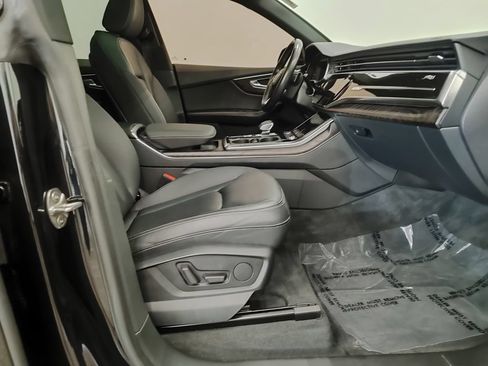 Used 2021 Audi Q8 Premium AWD/4WD image 18
