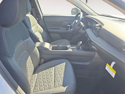 New 2026 Nissan Kicks SV w/ Cold Weather Package image 15