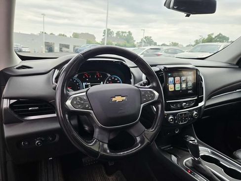 Used 2019 Chevrolet Traverse Premier w/ Driver Confidence II Package FWD image 8