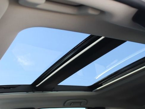 Certified 2025 MAZDA CX-50 AWD 2.5 Hybrid w/ Premium Pkg image 28