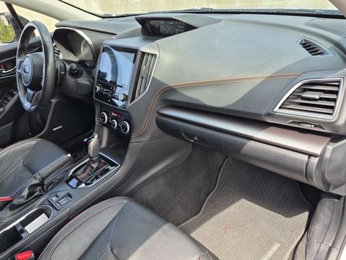 Used 2019 Subaru Crosstrek 2.0i Limited w/ Moonroof Package w/Navigation AWD/4WD image 22