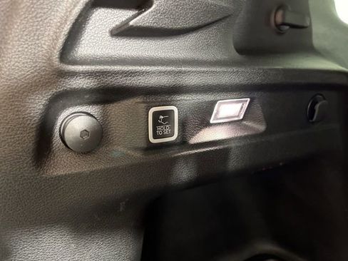 Used 2023 Jeep Grand Cherokee L Laredo w/ Luxury Tech Group I image 52