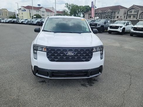 Used 2026 Ford Maverick XLT FWD image 2