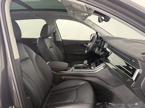 Used 2023 Audi Q7 2.0T Premium Plus w/ Premium Plus Package AWD/4WD image 10