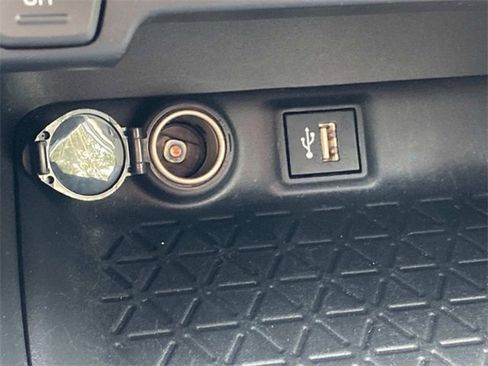 Used 2023 Toyota RAV4 XLE image 26