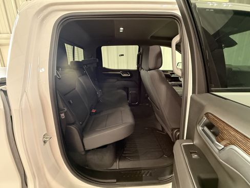 Used 2026 GMC Sierra 1500 Elevation AWD/4WD image 7