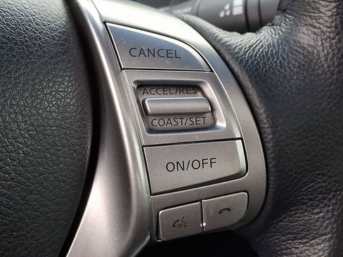 Used 2014 Nissan Altima 2.5 SL w/ Technology Package FWD image 23