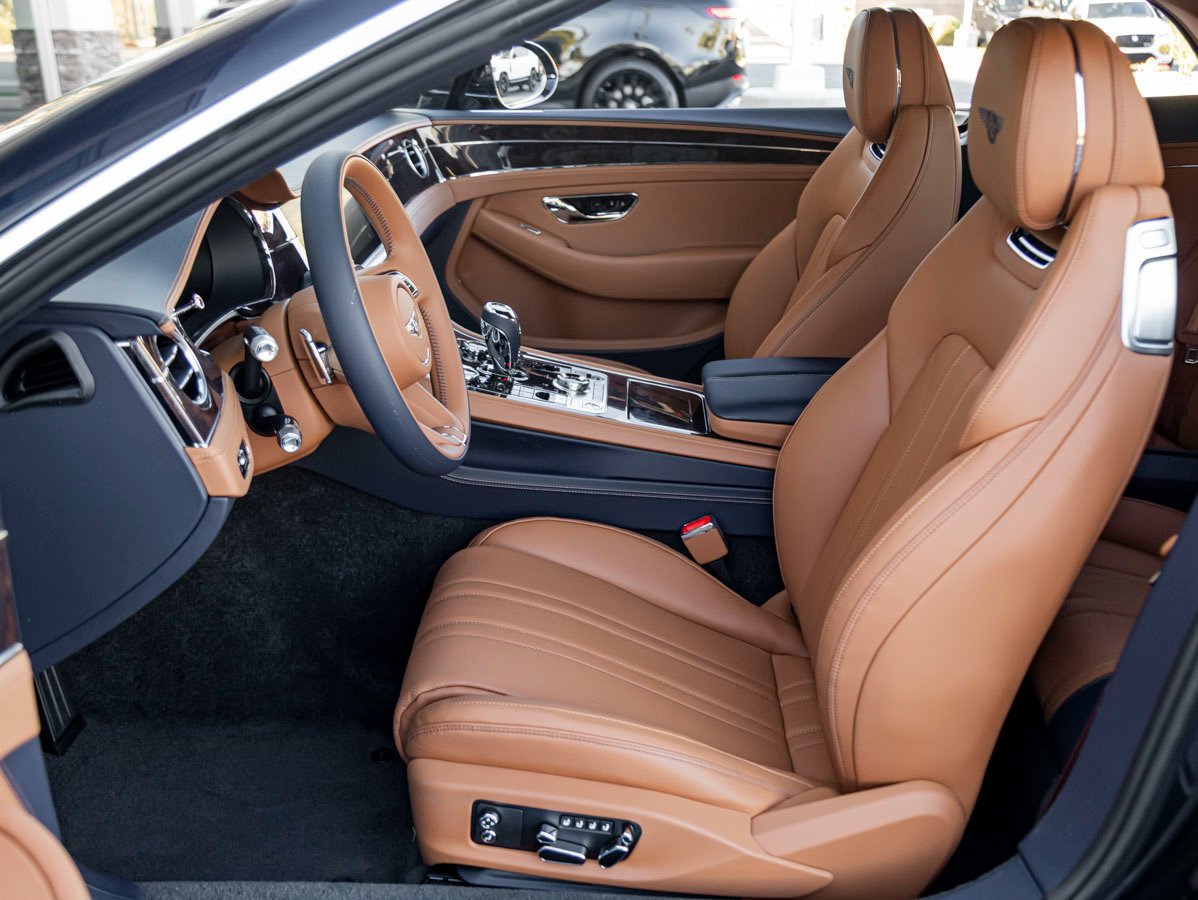 Used 2026 Bentley Continental GT AWD/4WD image 2