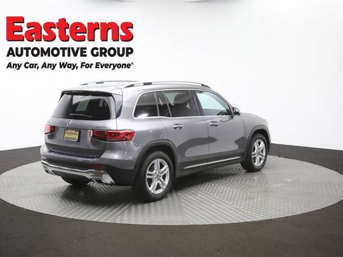 Used 2021 Mercedes-Benz GLB 250 4MATIC image 41