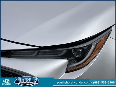 Used 2019 Toyota Corolla SE w/ SE Option Package FWD image 7
