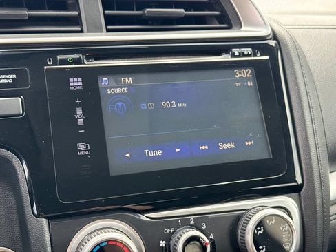 Used 2015 Honda Fit EX image 18
