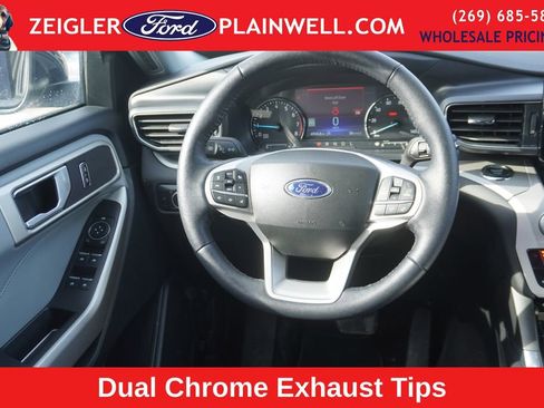 Used 2023 Ford Explorer XLT w/ Equipment Group 202A image 16