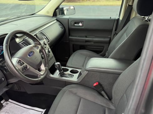 Used 2015 Ford Flex SE image 13