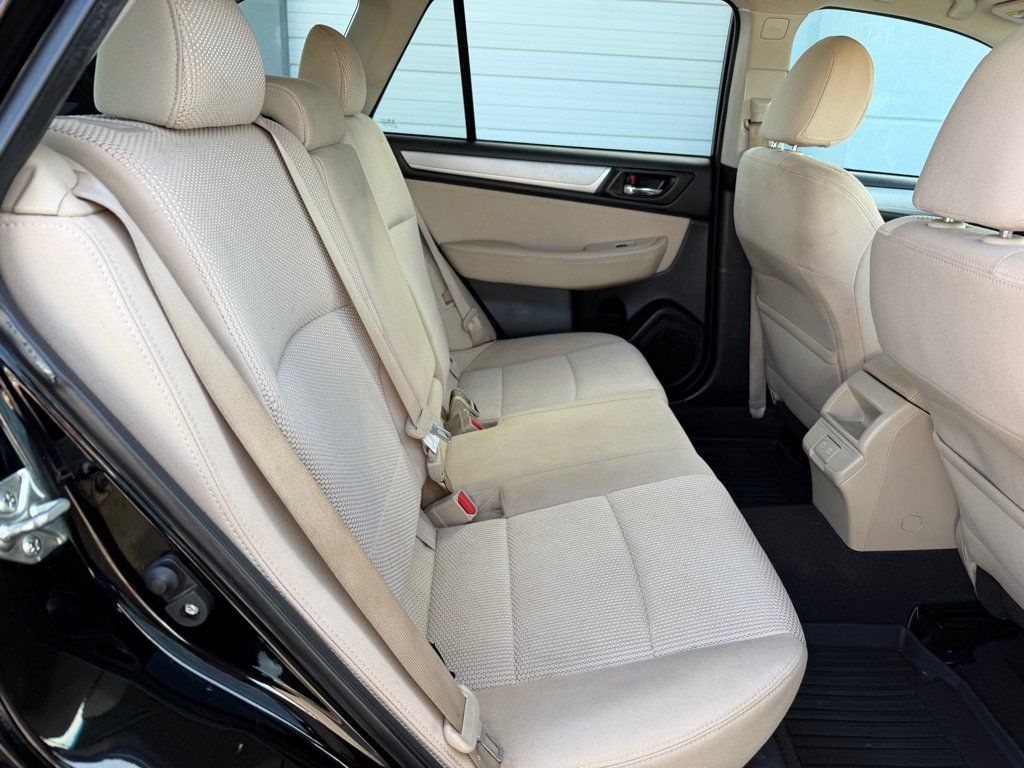 Used 2019 Subaru Outback 2.5i Premium AWD/4WD image 23