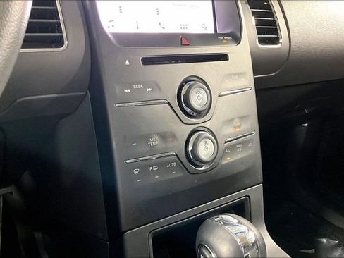 Used 2019 Ford Flex SEL AWD/4WD image 15