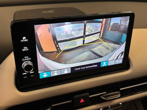 Used 2025 Honda HR-V EX-L image 14