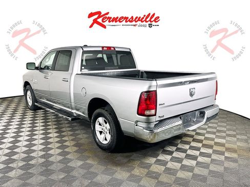 Used 2020 RAM 1500 Classic SLT image 5