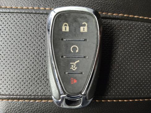 Used 2018 Chevrolet Traverse Premier w/ LPO, Blackout Package image 32