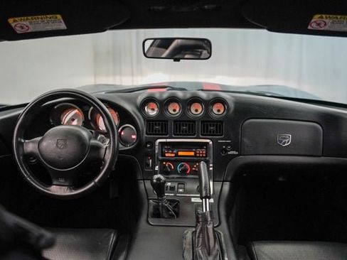 Used 2000 Dodge Viper GTS RWD image 12