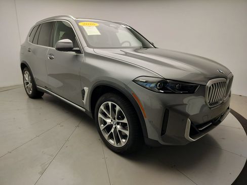 Certified 2026 BMW X5 sDrive40i RWD image 2