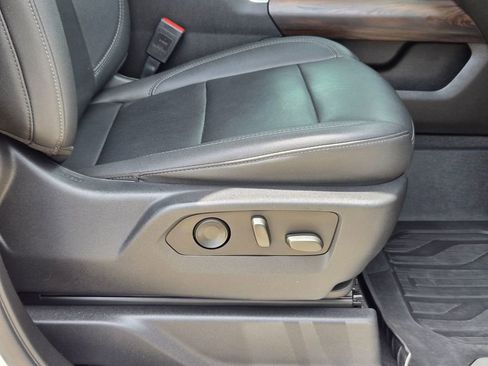 Used 2022 GMC Sierra 1500 SLT AWD/4WD image 28